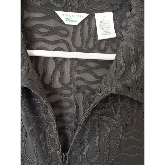 LAURA ASHLEY Black Jacket Top Semi Sheer Abstract Zip Up Blouse 1X Texture - Picture 2 of 14